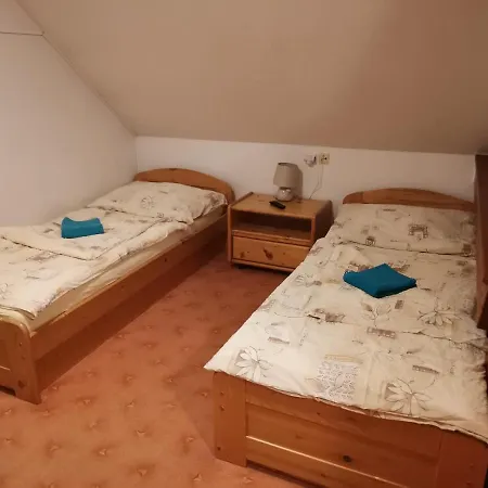 Pod Smrcinou Pensionat 3*