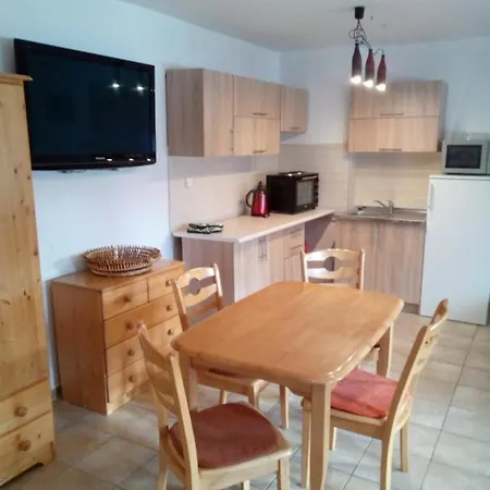 Pod Smrcinou Pensionat 3*