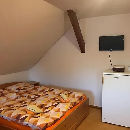 Pod Smrcinou Pensionat 3*